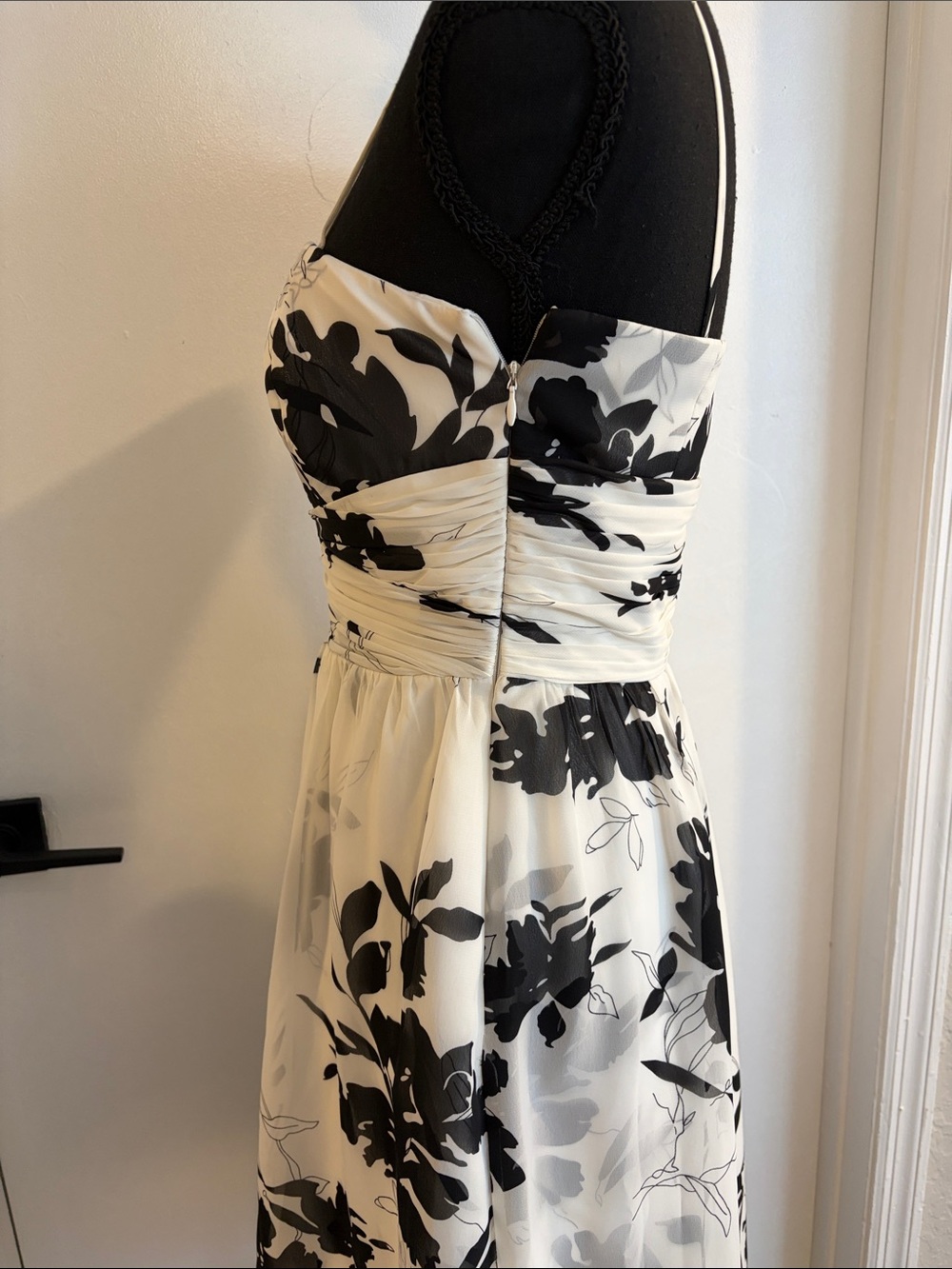 Ann Taylor Petites strapless black and white mini dress size 4 - Picture 6 of 11